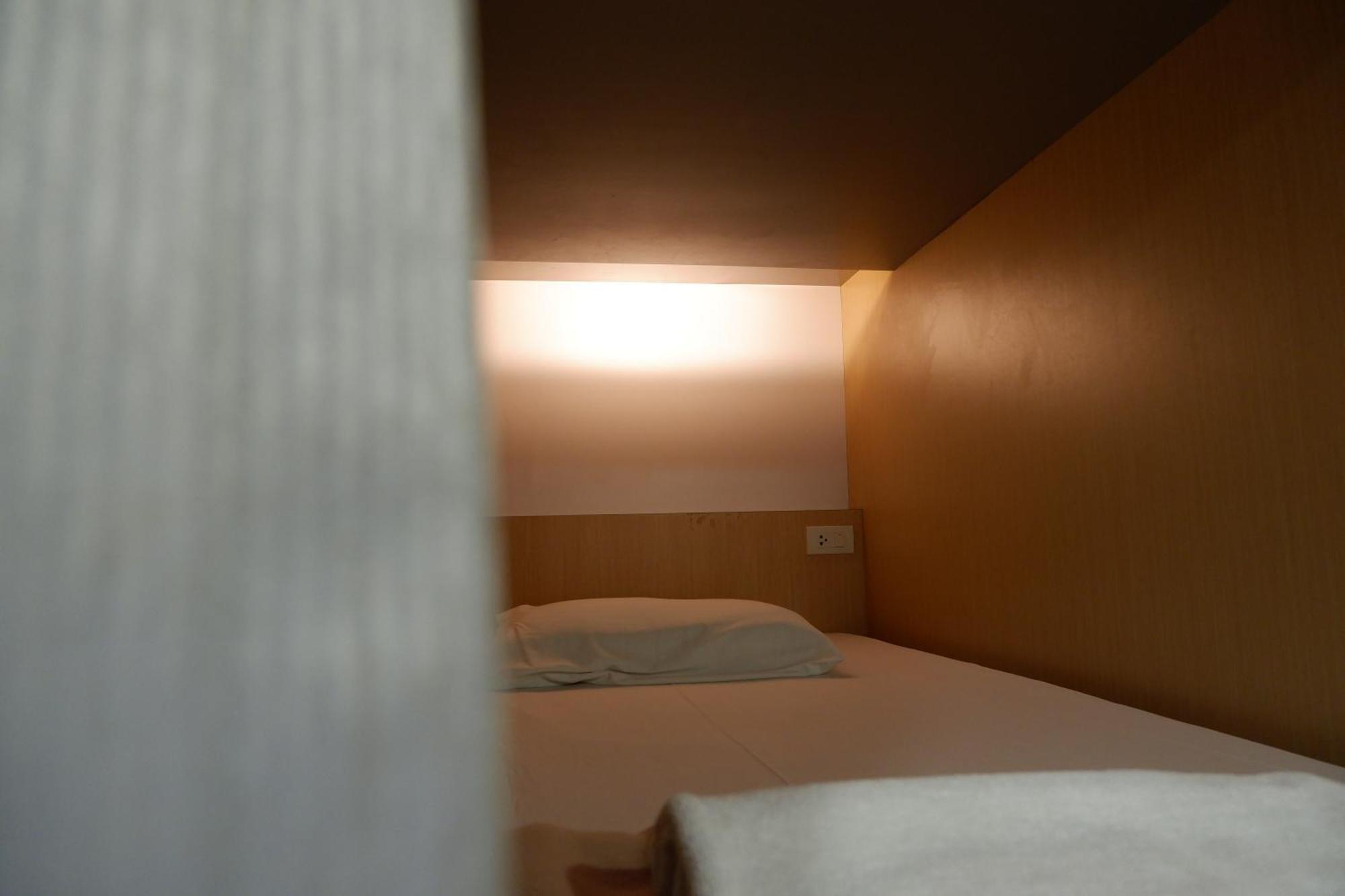 18 Coins Budget Hotel Pattaya Room photo